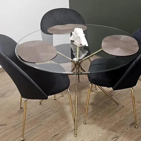 Like Stirbei בוקרשט